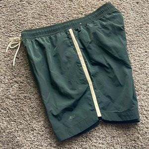 Nike repel swim suit for men size medium new with tags